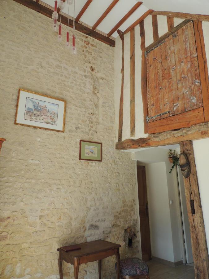 La Ferme Du Bourg Panzió Eraines Kültér fotó